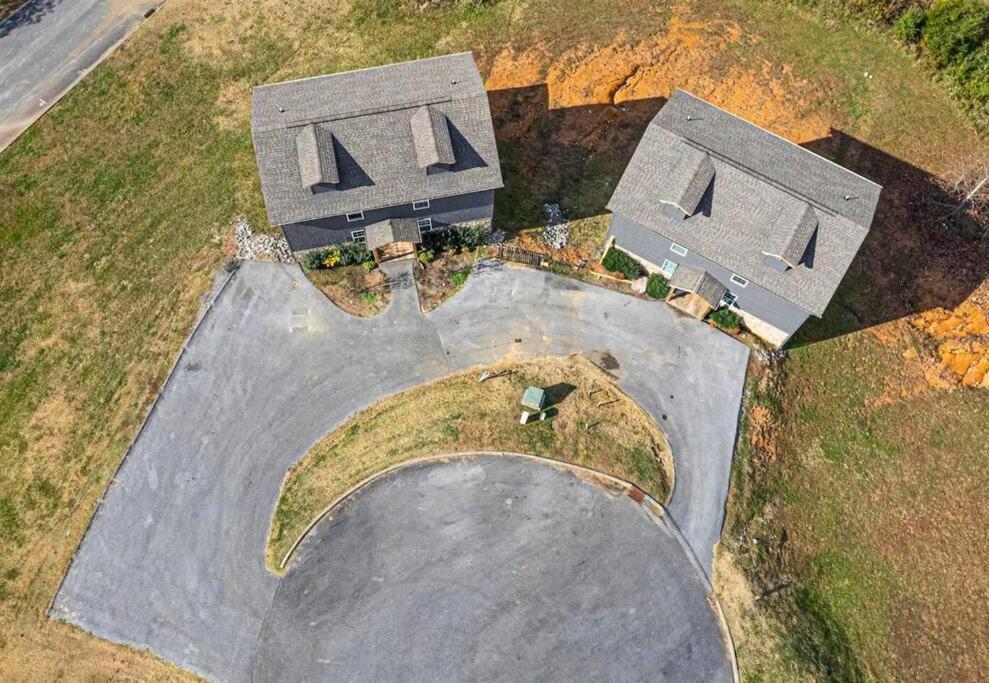 Willow Trace: Family Retreat, Hot Tub, Gaming! Pigeon Forge Exterior foto